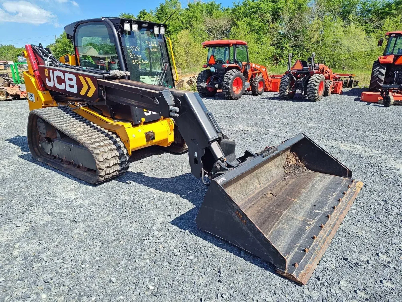 2024 JCB 3TS-8T