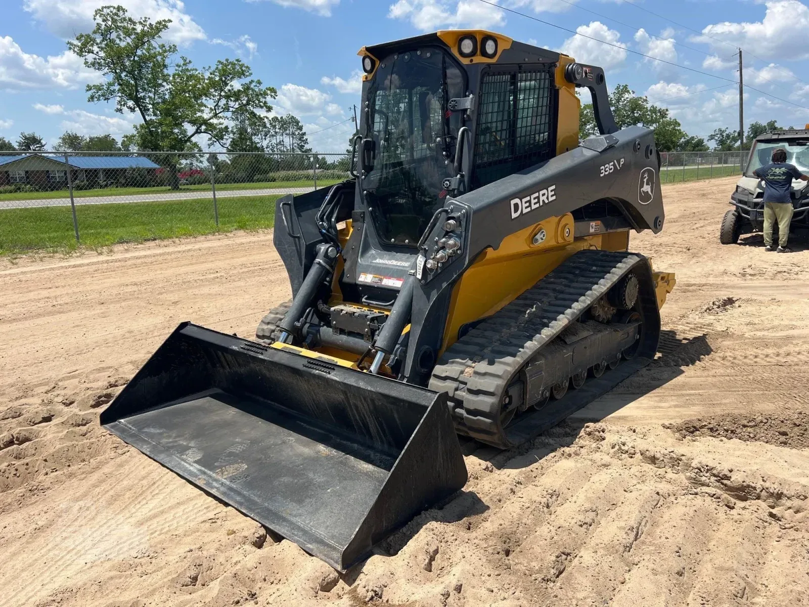 2025 John Deere 335P-TIER