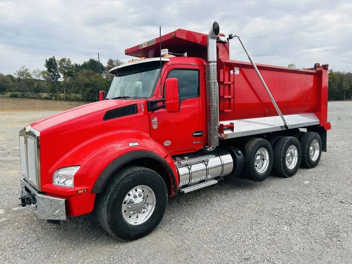 2024 KENWORTH T880